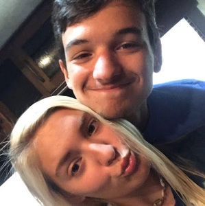 Meet your Posher, Kari